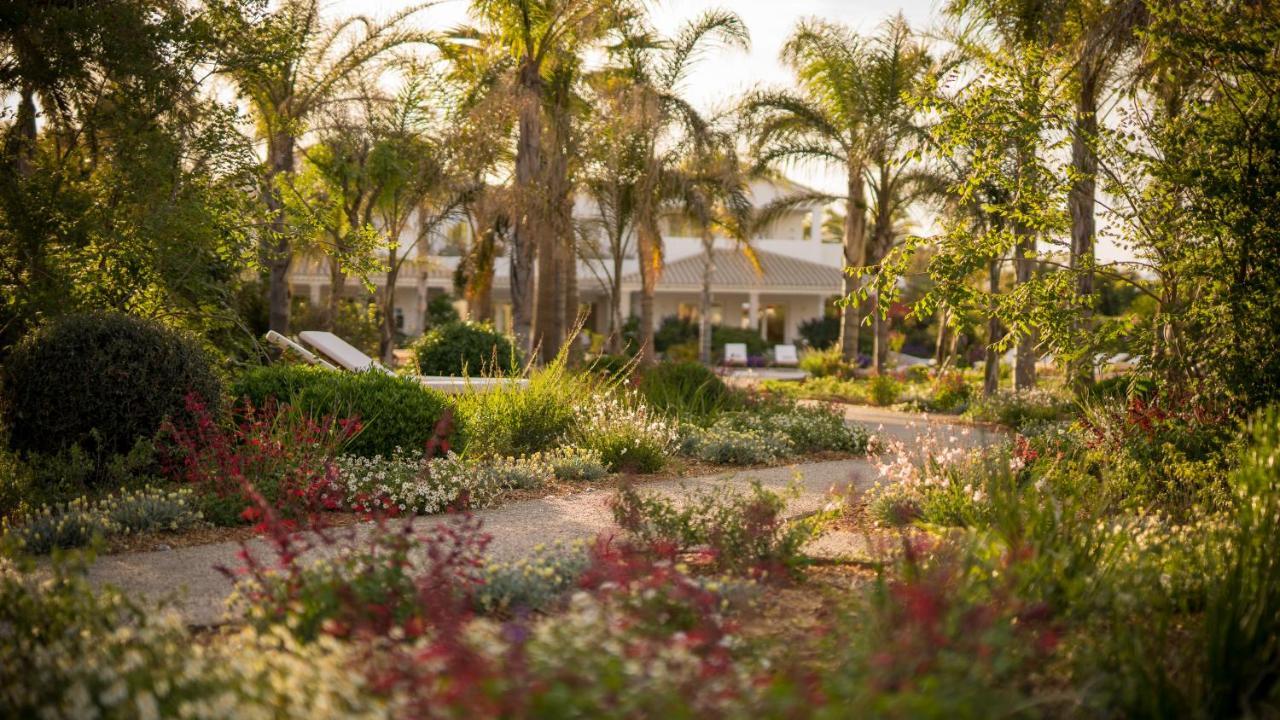 Sant Efis Hotel Pula Exterior photo